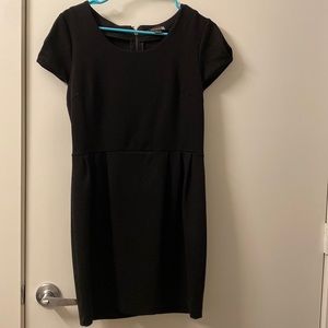 Little black dress with zipper